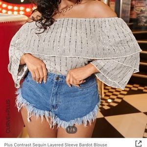 Shein top size 4X never worn